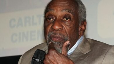 bill cobbs net worth